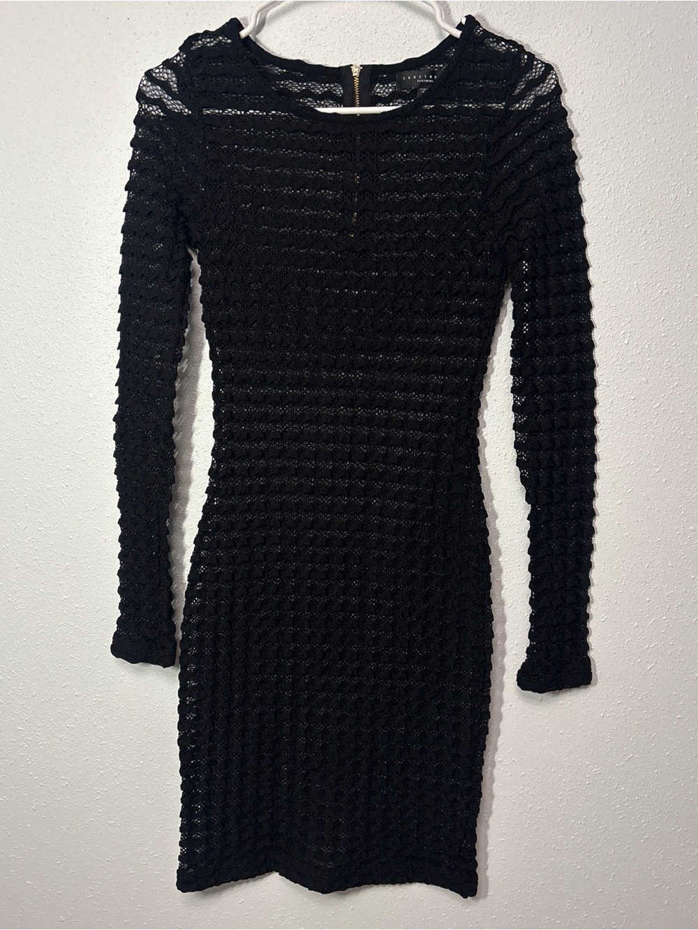 Sanctuary Black Long-Sleeve Textured Knit Sheath Dress